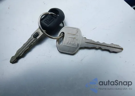 2002 Buick Century Limited from USA, damaged, VIN 2G4WY55J521220691